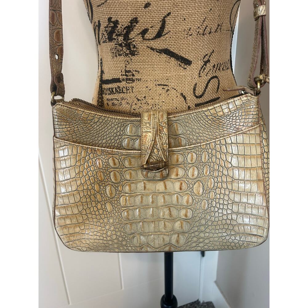 Vintage Brahmin Isabelle Croc-Embossed Leather Purse - Picture 3 of 9